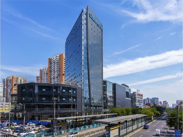 青海正规工业一体机价钱